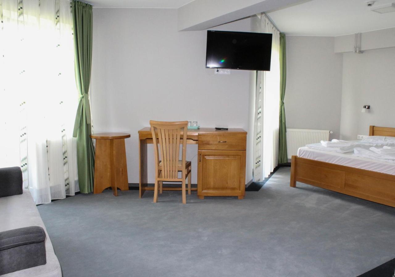 Hostel Teleki Sovata Luaran gambar