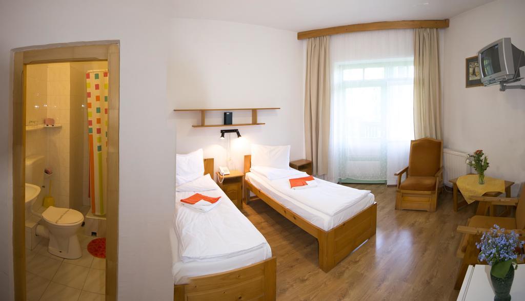 Hostel Teleki Sovata Luaran gambar
